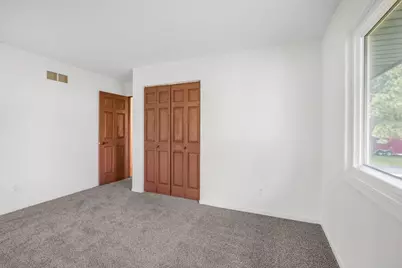 2958 Vanderbie Street, Little Canada, MN 55117 - Photo 20