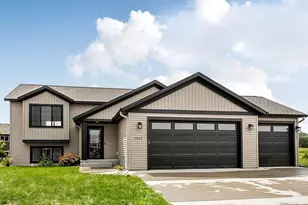 1012 26th Street Loop, Sartell, MN 56377 - Photo 1