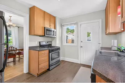 1439 Stanford Avenue, Saint Paul, MN 55105 - Photo 8