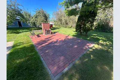 2425 East Avenue, Worthington, MN 56187 - Photo 6