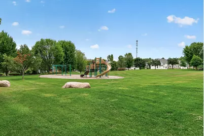 877 New Century Boulevard S, Maplewood, MN 55119 - Photo 56