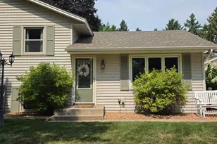 18278 Everton Ct, Farmington, MN 55024 - Photo 2