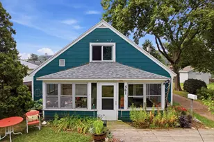 561 E Belleview St, Winona, MN 55987 - Photo 1