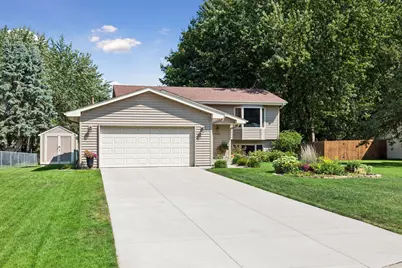 10615 Opal Street NE, Blaine, MN 55014 - Photo 2