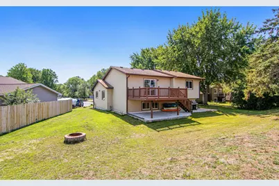 1916 84th Avenue N, Brooklyn Park, MN 55444 - Photo 6