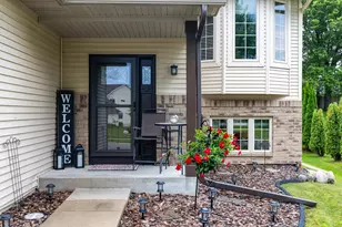 924 Firethorne Trail, Jordan, MN 55352 - Photo 4
