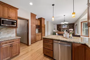 18477 Tristram Way, Eden Prairie, MN 55346 - Photo 8