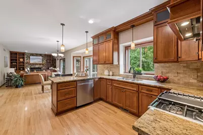 18477 Tristram Way, Eden Prairie, MN 55346 - Photo 6