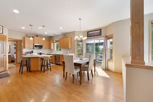 1774 Fox Run, Shakopee, MN 55379 - Photo 14