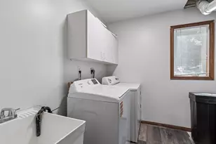 13049 Penn Ave S, Burnsville, MN 55337 - Photo 20