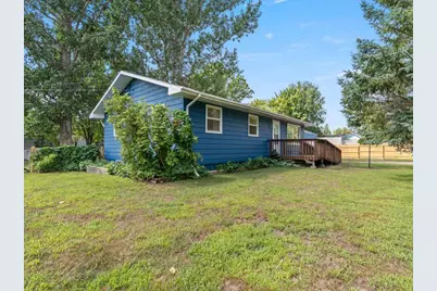 64 Cedar Street E, Motley, MN 56466 - Photo 2