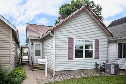 322 Mankato Avenue, Winona, MN 55987 - Photo 1