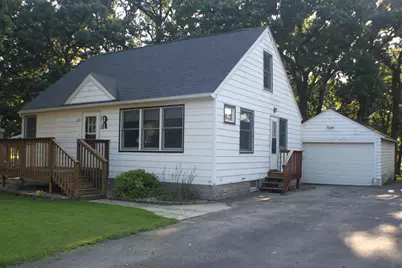 202 4th Street NW, Rose Creek, MN 55970 - Photo 2