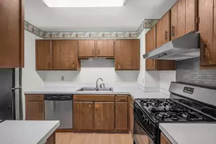244 W Eagle Lake Dr, Maple Grove, MN 55369 - Photo 8