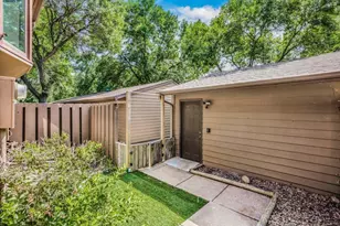 244 W Eagle Lake Dr, Maple Grove, MN 55369 - Photo 22