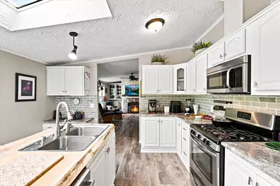 18004 Mission Creek Run, Brook Park, MN 55007 - Photo 26