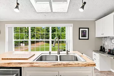 18004 Mission Creek Run, Brook Park, MN 55007 - Photo 28
