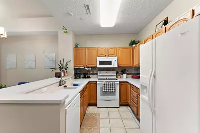 1610 Woodlynn Avenue #3, Maplewood, MN 55109 - Photo 16