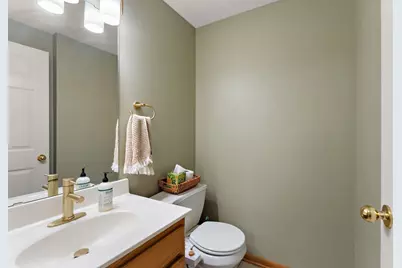 1610 Woodlynn Avenue #3, Maplewood, MN 55109 - Photo 20