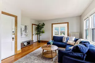 256 Russell Ave S, Minneapolis, MN 55405 - Photo 4