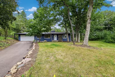 135 Sabra Court, Apple Valley, MN 55124 - Photo 34