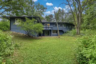 135 Sabra Ct, Apple Valley, MN 55124 - Photo 32