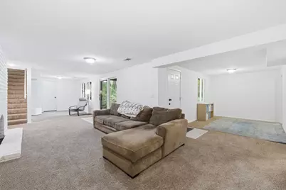 135 Sabra Court, Apple Valley, MN 55124 - Photo 22