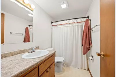 255 6th Avenue NE, Hutchinson, MN 55350 - Photo 22