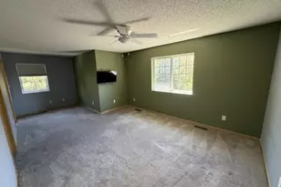 4820 Underwood Ln N, Plymouth, MN 55442 - Photo 14