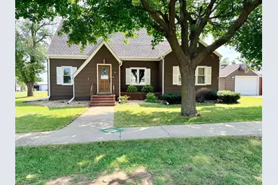 207 S 1st Avenue S, Lismore, MN 56155 - Photo 2