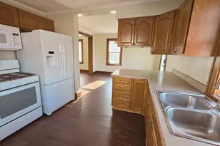 615 Elm Ave W, Waseca, MN 56093 - Photo 22