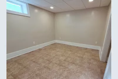 615 Elm Avenue W, Waseca, MN 56093 - Photo 32