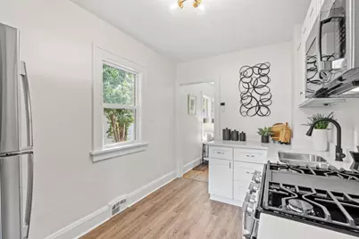 4214 Vincent Avenue N, Minneapolis, MN 55412 - Photo 14