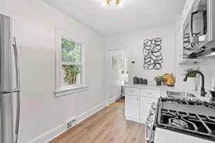 4214 Vincent Ave N, Minneapolis, MN 55412 - Photo 14