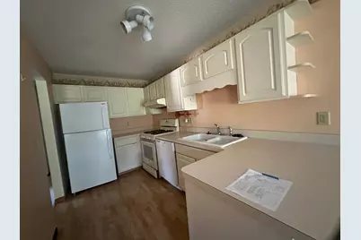 11232 Vessey Circle, Bloomington, MN 55437 - Photo 6