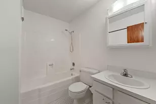 210 W Grant St, Minneapolis, MN 55403 - Photo 12