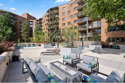 210 W Grant St #607, Minneapolis, MN 55403 - Photo 24