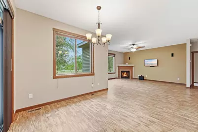 7022 Northwood Lane, Saint Cloud, MN 56303 - Photo 10