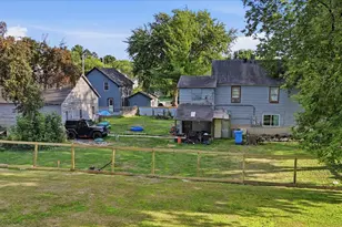 219 3rd Ave, Bovey, MN 55709 - Photo 2