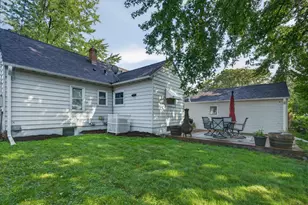 1007 11th Ave NE, Rochester, MN 55906 - Photo 6
