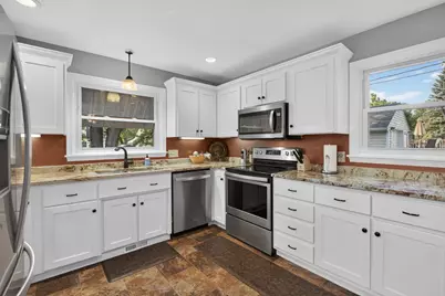1007 11th Avenue NE, Rochester, MN 55906 - Photo 30