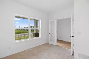 7520 Upper 42nd St N, Oakdale, MN 55128 - Photo 6