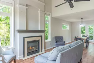 7657 Primrose Pl, Chanhassen, MN 55317 - Photo 10