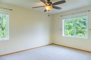 7657 Primrose Pl, Chanhassen, MN 55317 - Photo 28