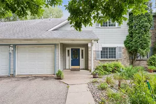 15275 Lesley Ln, Eden Prairie, MN 55346 - Photo 6
