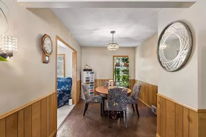 1190 Ottawa Avenue, West Saint Paul, MN 55118 - Photo 6