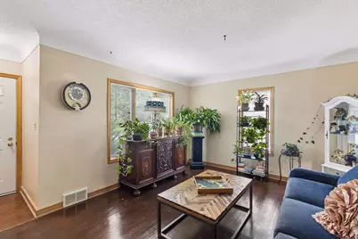 1190 Ottawa Avenue, West Saint Paul, MN 55118 - Photo 2
