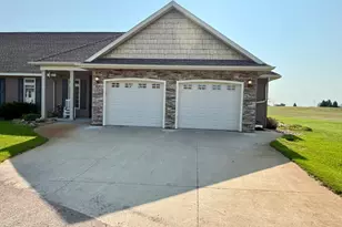 39202 Wild Rose Ct, Sauk Centre Township, MN 56378 - Photo 2
