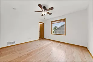 9024 Nevada Ave N, Brooklyn Park, MN 55445 - Photo 12