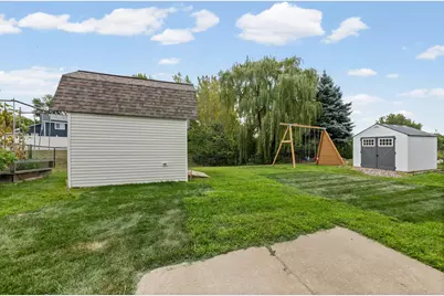 9024 Nevada Avenue N, Brooklyn Park, MN 55445 - Photo 24